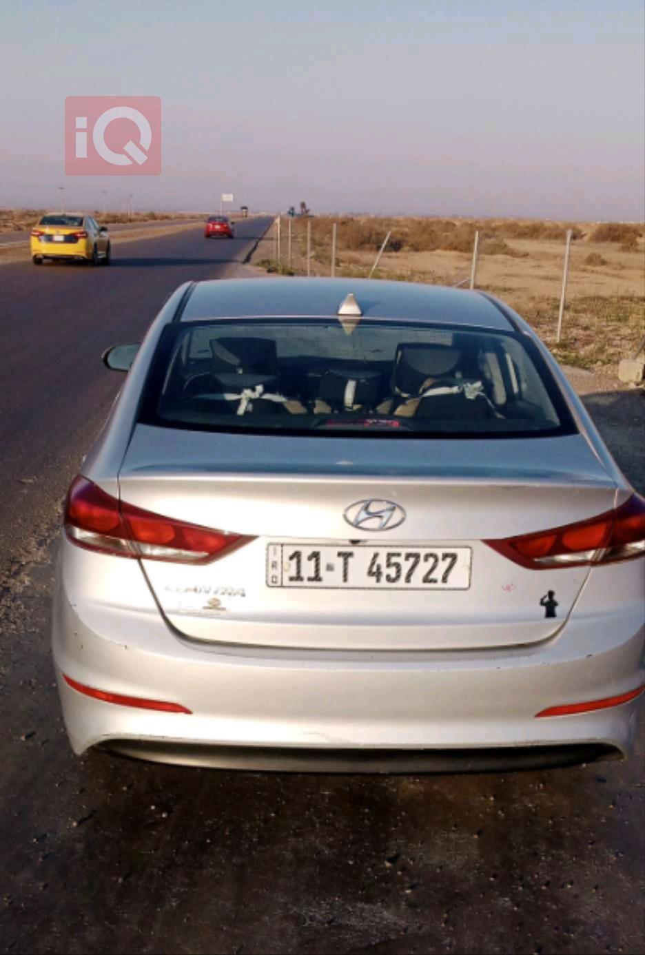 هیوندای ئەلەنترا